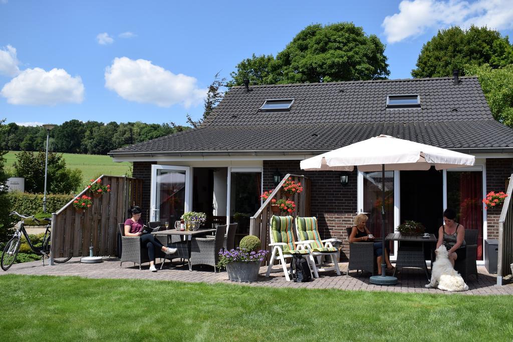 Vakantiewoningen Pinkers 호텔 굴펜 외부 사진